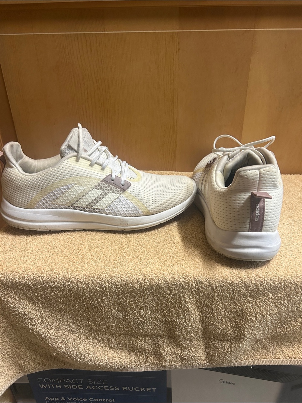 Adidas White/Beige Mesh Running Shoes Sneakers Men’s Size 10